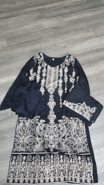 Black Embroidered Lawn Pakistani Salwar Suit | Elegant Party Wear