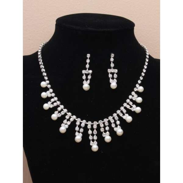 Crystal Necklace And Earring Set - Asian Party Wear