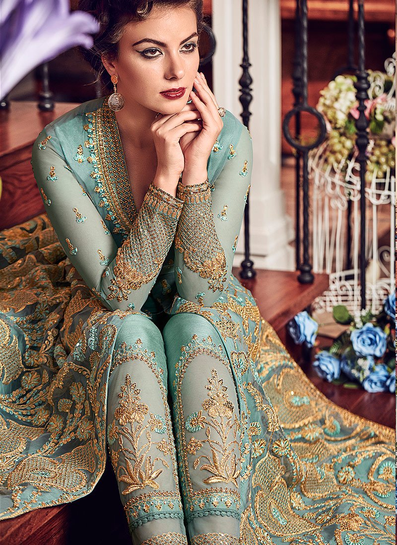TURQUOISE HEAVY EMBROIDERED INDIAN WEDDING SLIT STYLE GOWN TURQUOISE HEAVY EMBROIDERED INDIAN WEDDING SLIT STYLE GOWN